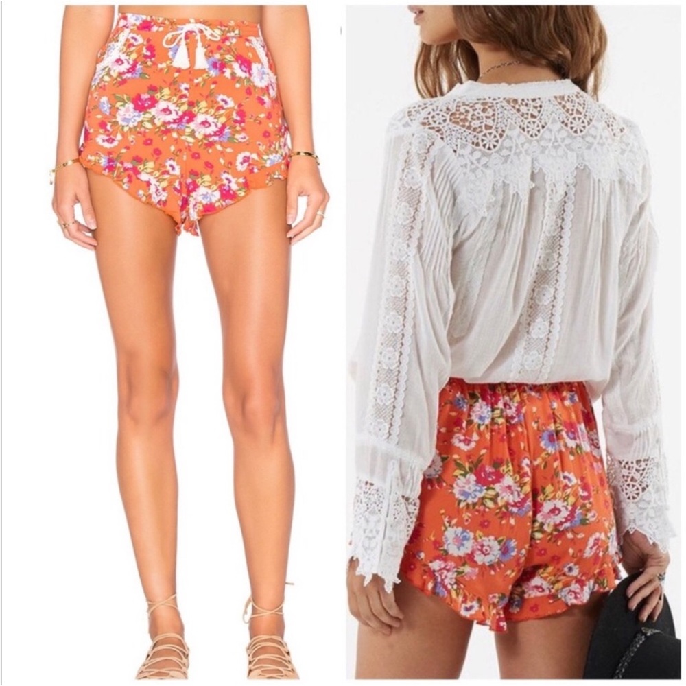 Spell Revolver Floral print shorts L - Picture 3 of 9